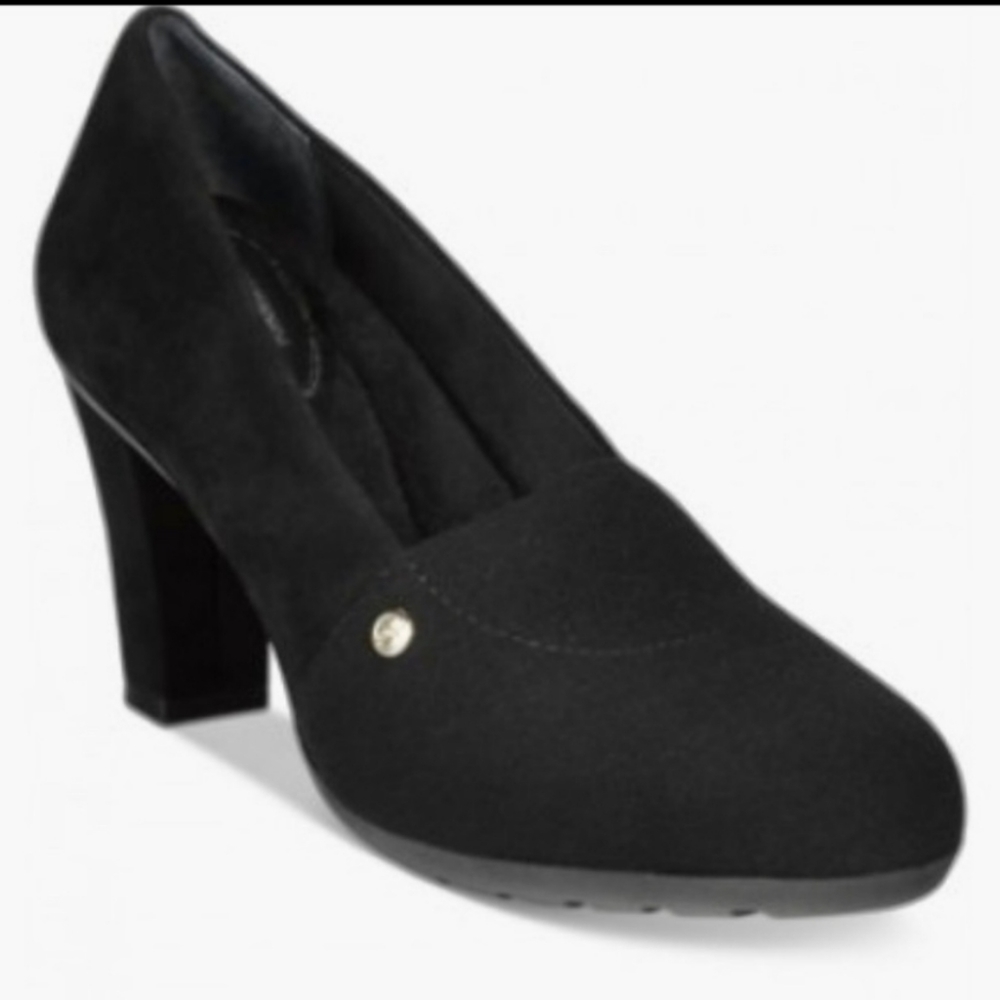 Giani Bernini Black Heels